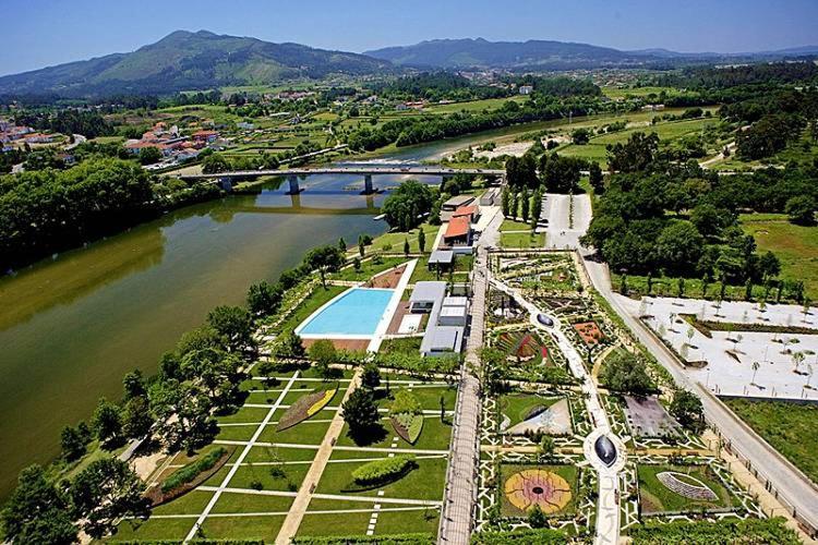 Casa Da Pedrosa Bed & Breakfast Понте де Лима Екстериор снимка